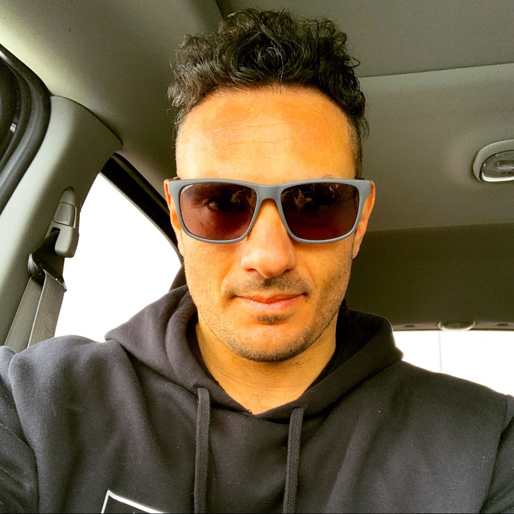 Meet your Posher, Posh